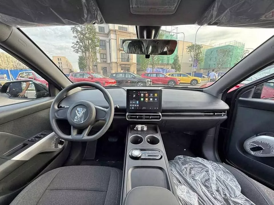 Giá xe lăn bánh VinFast Limo Green tháng 2/2026 | Khuyến mãi mới nhất ...